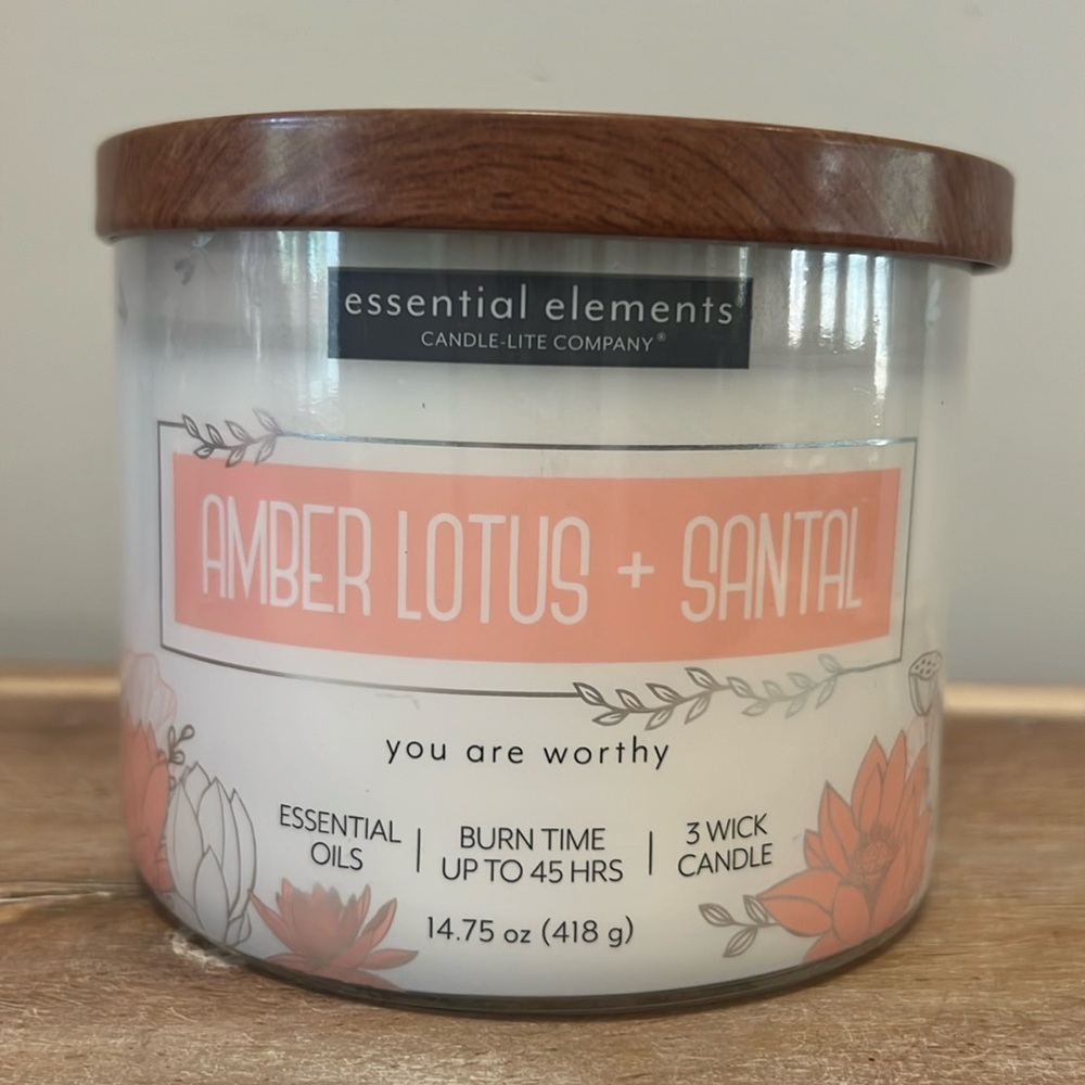 Amber Lotus+Santal Candle by Essential Elements